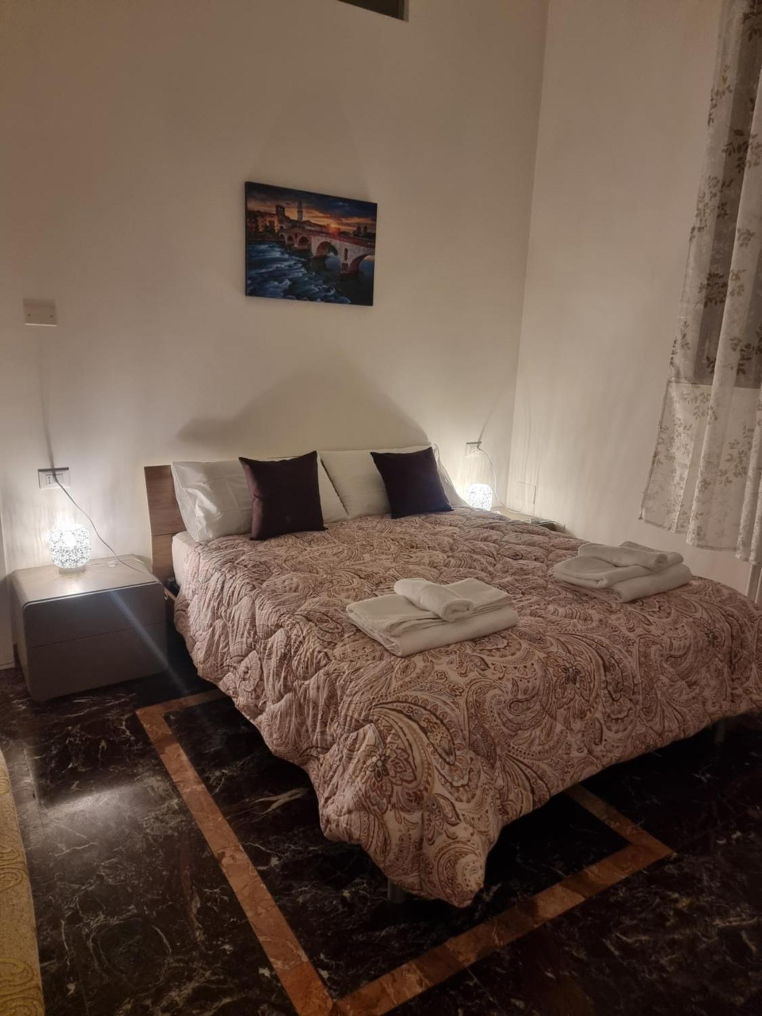 You & Me Garibaldi Home Verona Center Ngoại thất bức ảnh