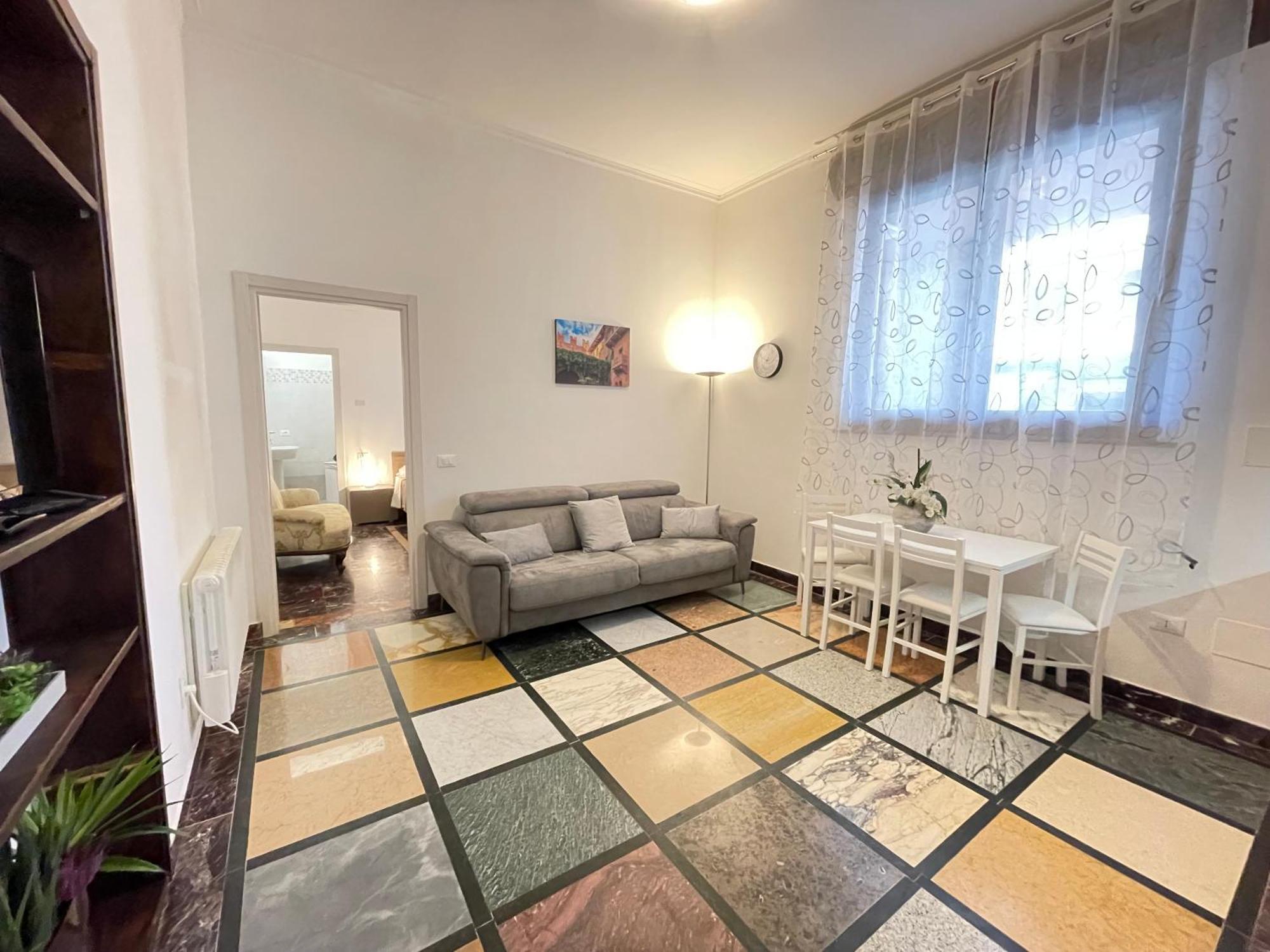 You & Me Garibaldi Home Verona Center Ngoại thất bức ảnh